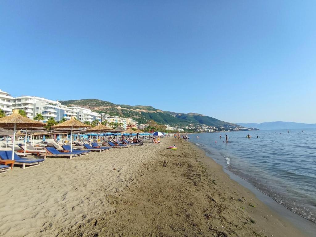 Trea Accomodations - Despacito Port Side Vlorë エクステリア 写真